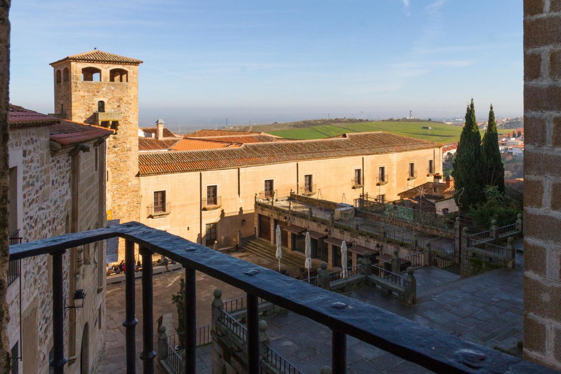 Casa Vargas Figueroa Restaurante Casa Del Sol Caceres Exterior photo